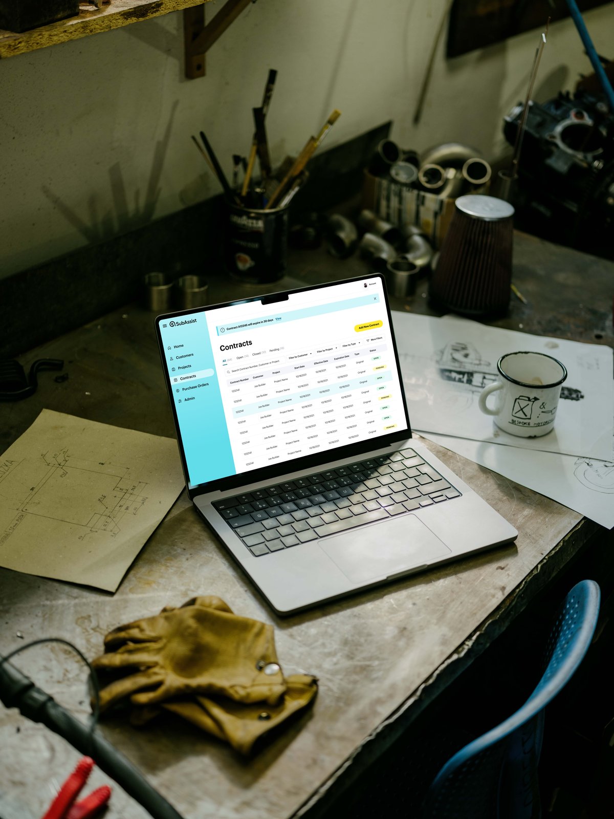 mockuuups-macbook-pro-mockup-placed-on-a-table